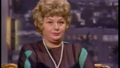 JOHNNY  CARSON INTERVIEW SHELLEY WINTERS AND OLIVE...
