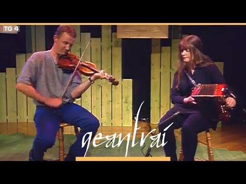 Josephine Marsh & Tola Custy | Dánlann an Chláir, Inis 1998 | TG4 Cumadóir na Bliana 2020