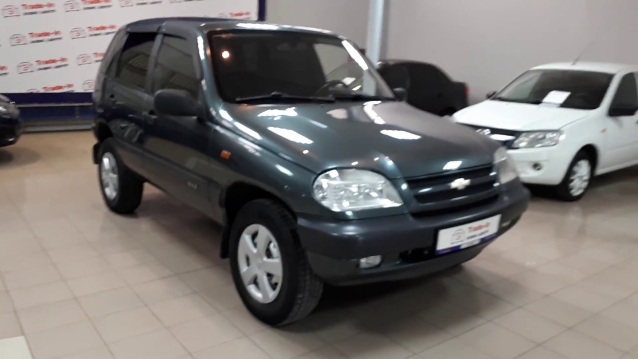 Купить шевроле в саратовской области. Chevrolet Niva 2007. Автосалон Нива Шевроле в Саратове. Шевроле Нива Фам 1. Вишневый сад 132 Нива Шевроле.