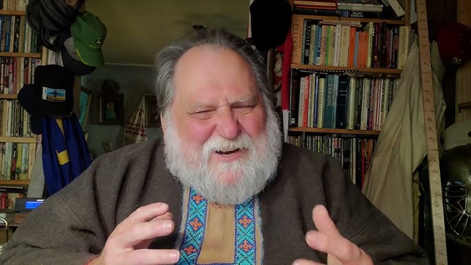 Yirtqich hayvon 3D multfilmda o‘rmonda qizni sikmoqda. Ukraina porno filmlar