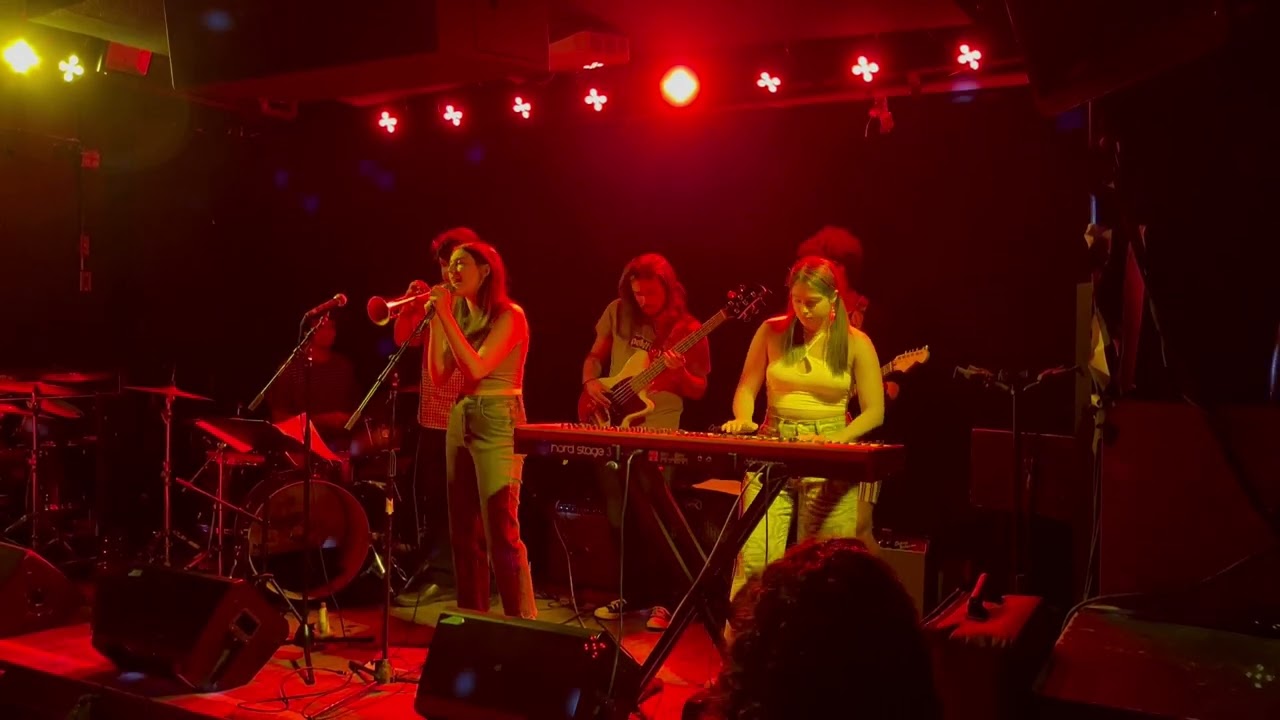 "Numb" by Becky Crosby live @ Pianos