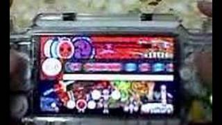 Who says Girl can't play Taiko? Lolz.. ^-^ Saw a fellow You-Tube Ma...