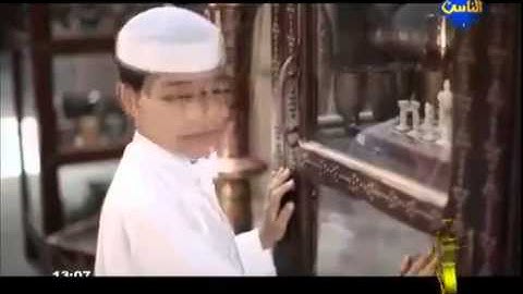 السخرية  مقطع معبر مع روح الآيات   10Youtube com