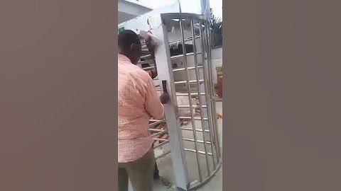 Turnstile security gate with RFID card reader