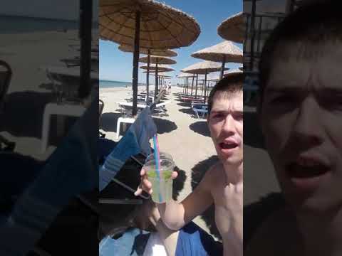 Chillin' in Paralia