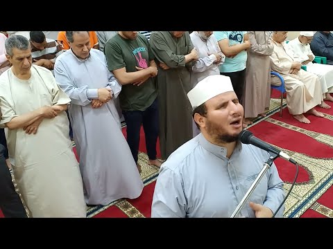 عندما قرأ هذا الإمام الأعمى آية قال رب لم حشرتني أعمى وقد كنت بصيرا حدثت المفاجئة امام المصليين