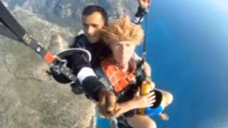 Antalya Living - Paragliding in   l   Deniz