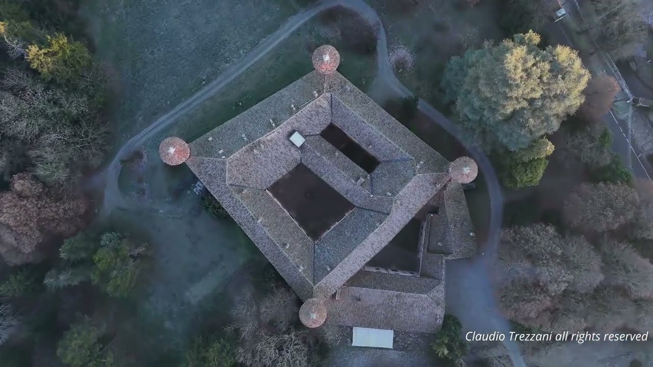 Rezzanello's  church and castle