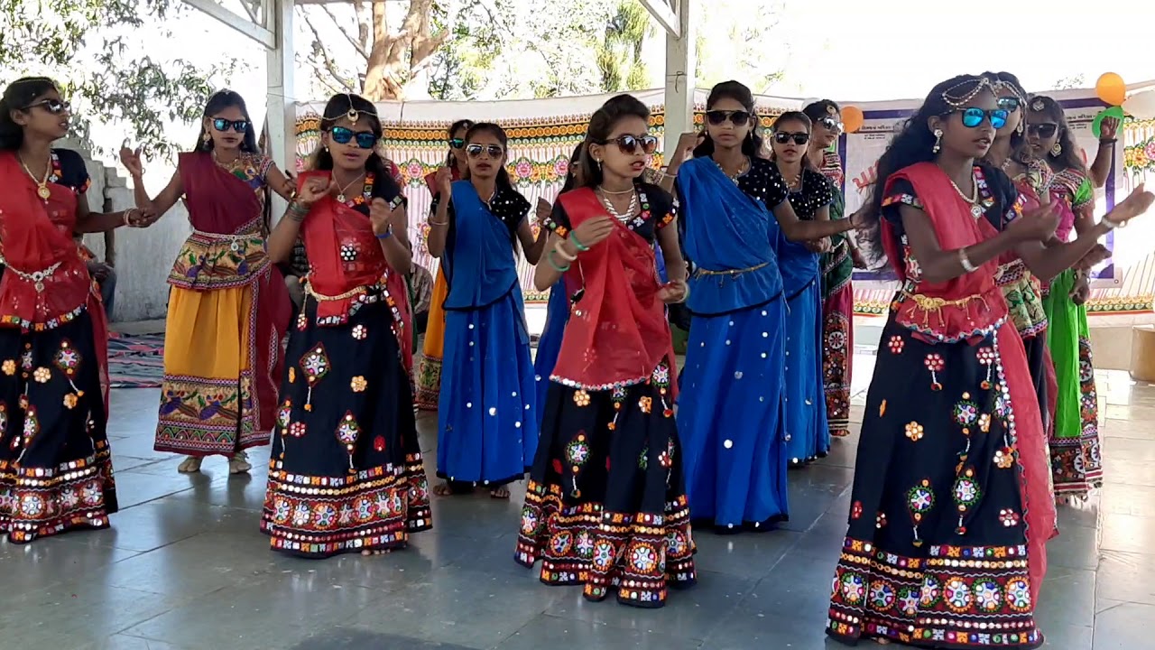 Rona sher ma re gujarati dance