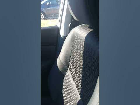 Nissan Rogue 2018 Vibration - YouTube