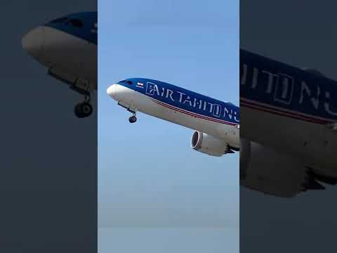 Air Tahiti Nui Takeoff -WoW?, What A Livery