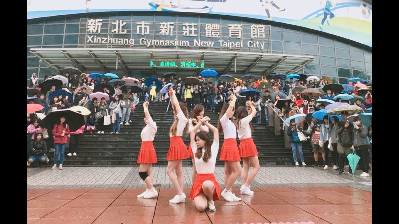 [KPOP IN PUBLIC CHALLENGE]  Season of GFRIEND in Taipei  by QUEENIE