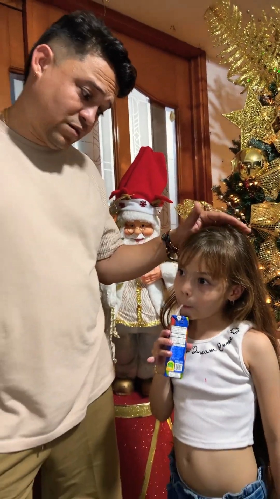 PAPI CÓMPRAME UNA ARDILLA ?️?#humor #cosasdefamilia #comedia #cosasdecasa #comedy #chisteadultos