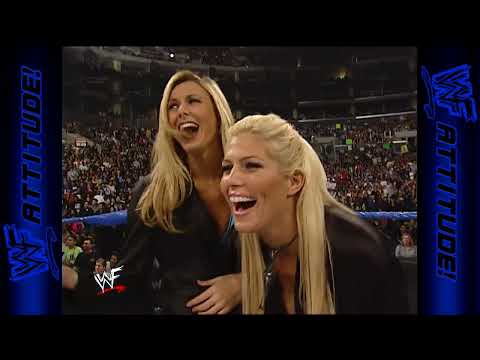 Torrie Wilson & Stacy Keibler vs. Billy & Chuck - Bikini Posedown | SmackDown! (2002)