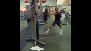 LiveLeak - Man Performs Out of This World Workout at Gym