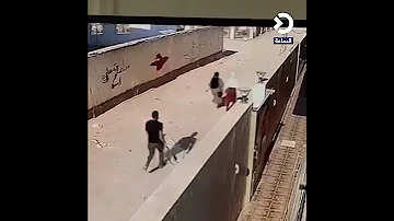 عصابة مسلحة تسلب فتاتين في بغداد 