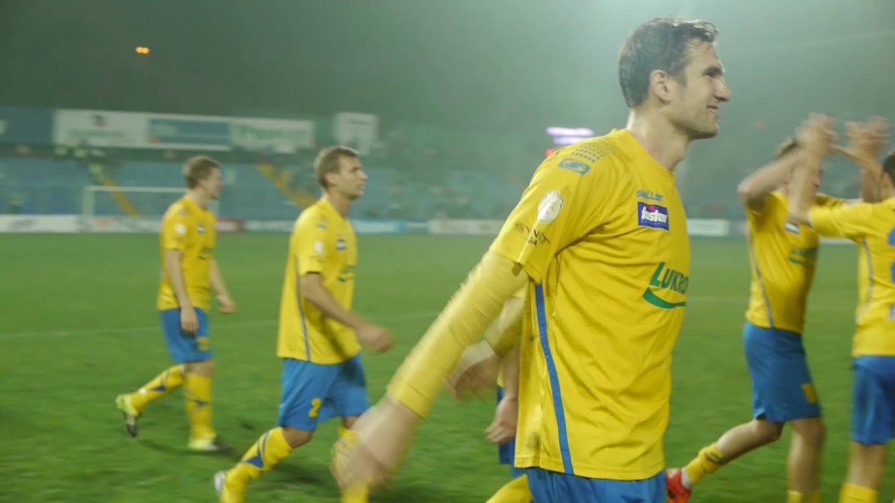 Hokej nebo fotbal? Víme, kam chodí ve Zlíně více lidí YouTube