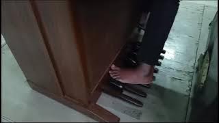 TUKAMPOKEE YESU na MWALIMU TUMAINI SWAI(FM) performed by Alex wa Papaa