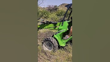 Thumbnail of Skidsteer! #afrikaans #boerepompie