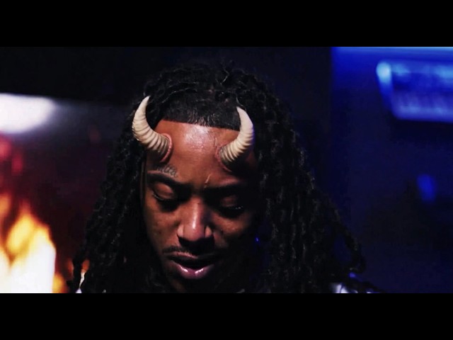 Guarda Smoney - Carbone (Official Music Video) Dir. @kxrrupt_ su YouTube Guarda Smoney - Carbone (Official Music Video) Dir. @kxrrupt_ su YouTube