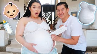 PREGNANCY BELLY CAST! 9 Months Pregnant! by Karina Garcia 746,341 views 3 years ago 13 minutes, 46 seconds