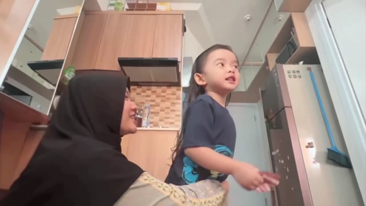 LABEEQA BERHITUNG YANG MERAH²