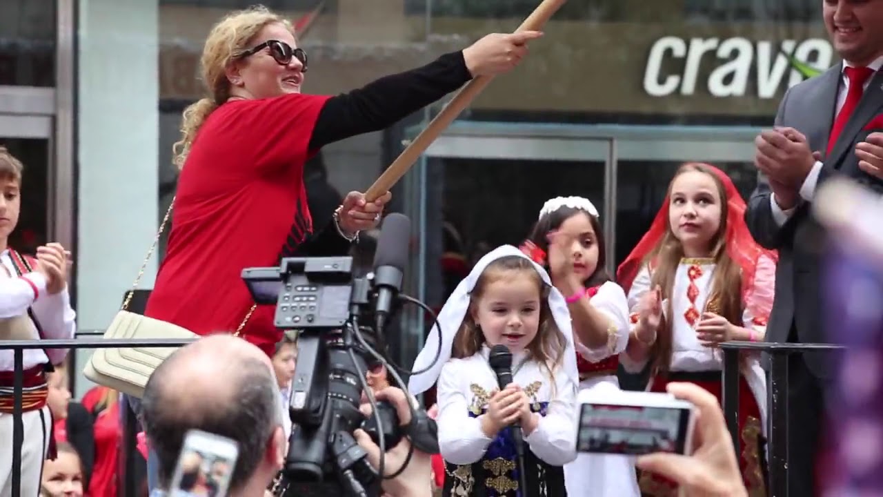 Albanian Parade: Valentina Ivezaj 2015