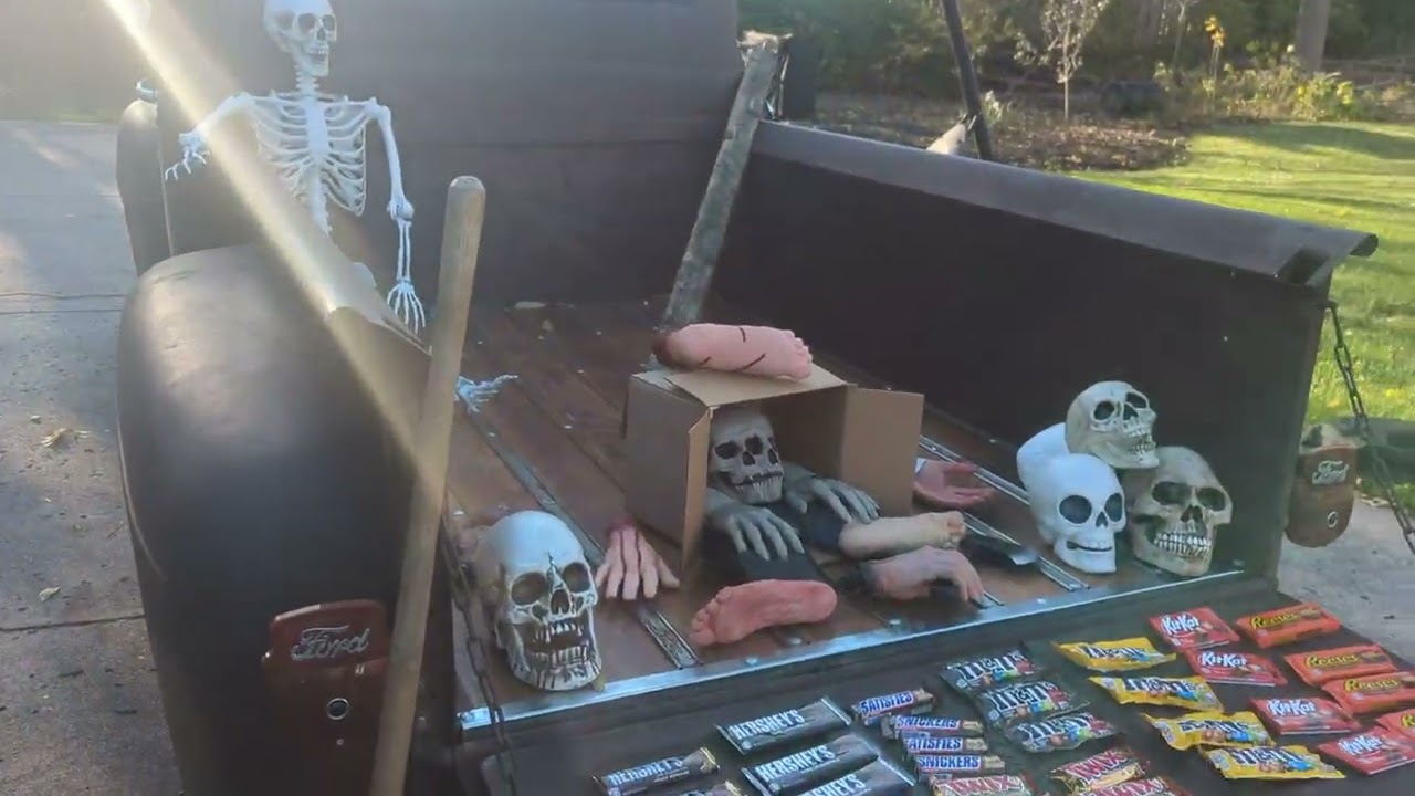 Halloween Scene 2025