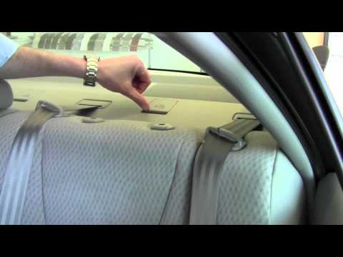 فيديو: كيف تفتح سيارة تويوتا كامري 2011؟