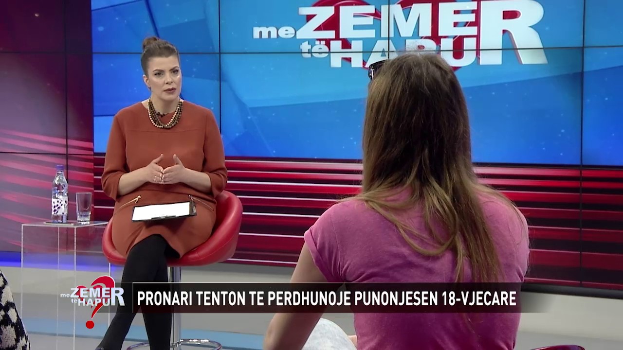 Pronari tenton te perdhunoje punonjesen 18 vjecare   Me zemer te hapur   27 janar 2017 - News24