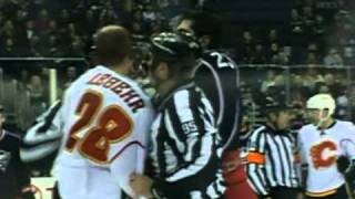 Robyn Regehr vs Tom Sestito Dec 21, 2010