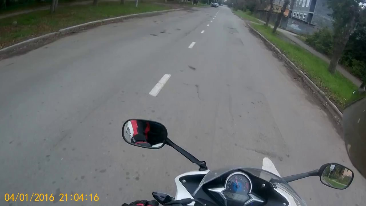Сбил голубя на машине