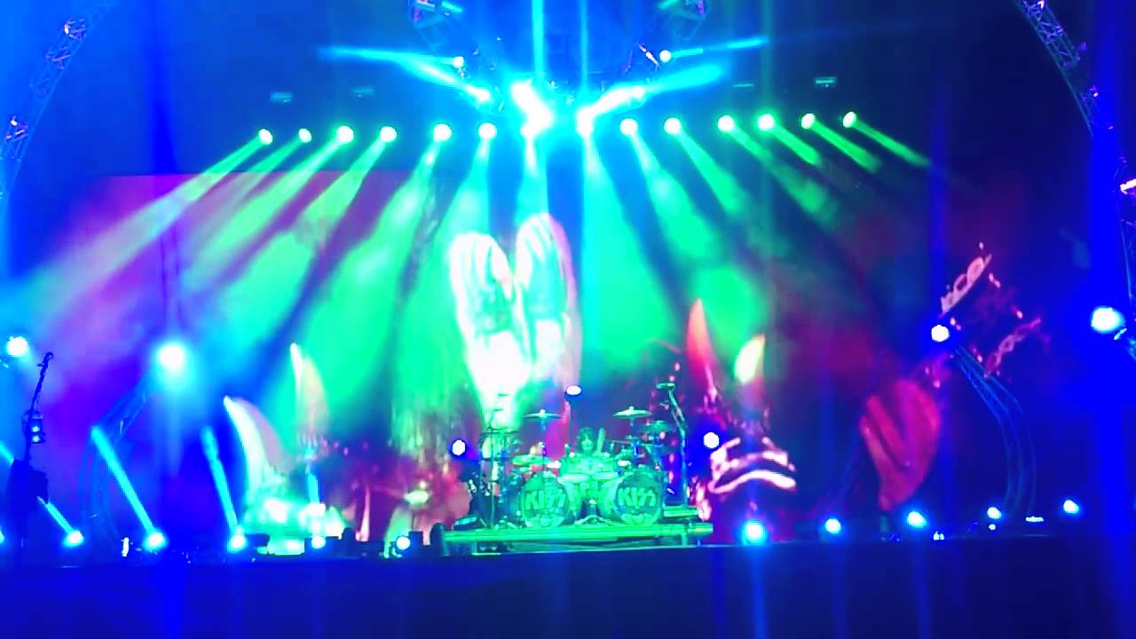 KISS NOVA ROCK 2013 GOD OF THUNDER POV