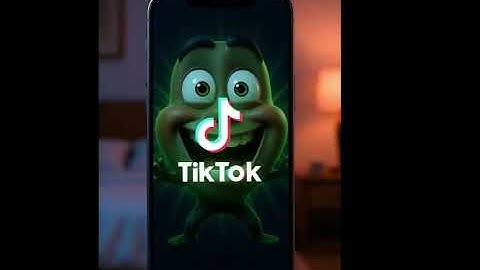 When Your Phone Battery Lies to You at 1% #youtubeshorts #shorts #funny #animated #anime #laugh 