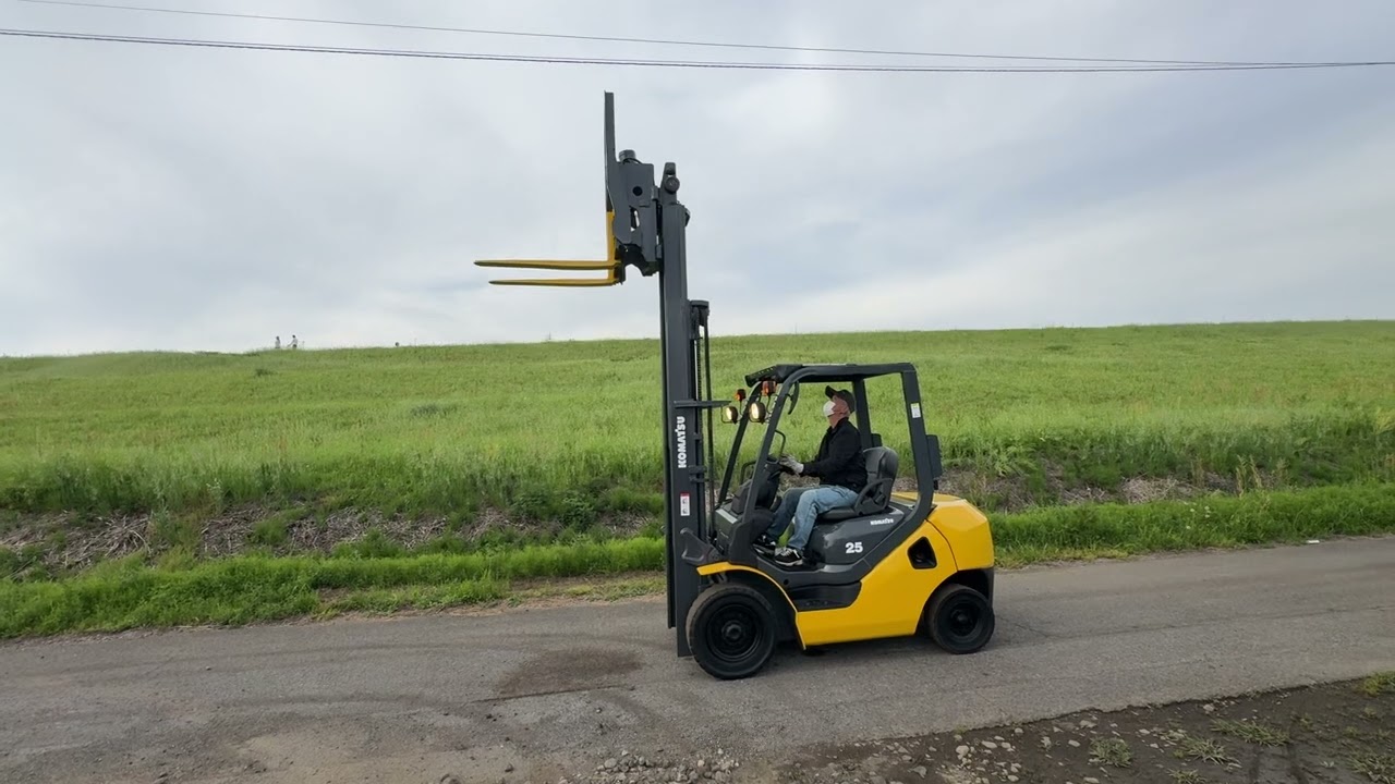 小松 KOMATSU FD25T-17 ディーゼル フォークリフト 2.5t 3段フル