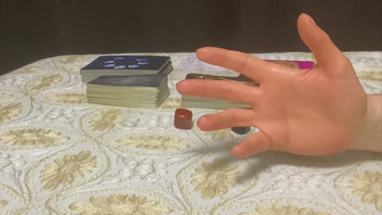 اختار كارت تاروت:تهكير العقل الباطن للحبيب شخصيته/مشاعره/تصرفاته معك اسبابها#الحبيب_الغامض #الكراش