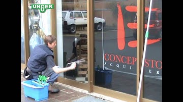 Traditional Window Cleaning Step by Step - Tutorial  Video 4 (Unger)