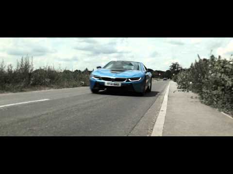 BMW i8 Protonic Blue - Amazing Video