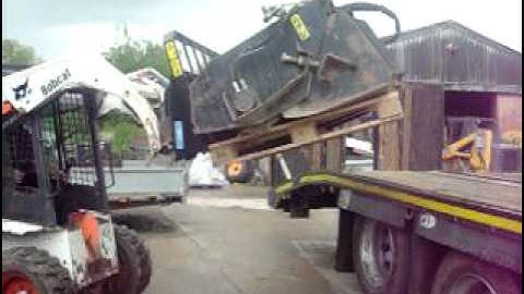 WHITES PALLET FORKS - SKID STEER - FITTED TO BOBCAT