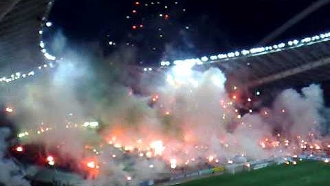 PANATHINAIKOS-OLYMPIAKOS 0-1 ENTRANCE (OAKA  21/03/2010)