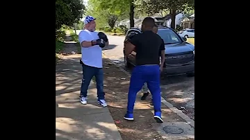 Whyte Folkz Fighting In The Hood #memphis #whytefolkz