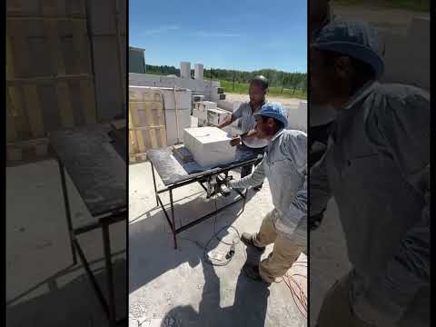 Распил газоблока #загородныйдом #стройка #строительство #construction #кладкастен #газобетон