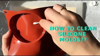 How to Clean Silicone Molds