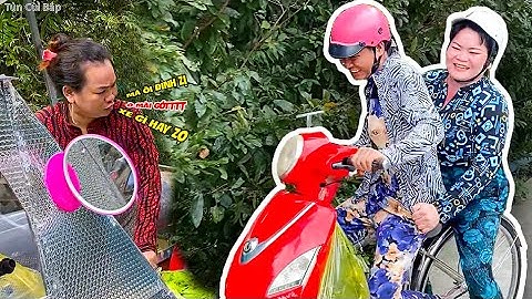 Thúy Liễu Khiến Hàng Xóm Ngã Ngửa Vì Chiếc Xe Máy Chạy Bằng Cơm | Tủn Cùi Bắp