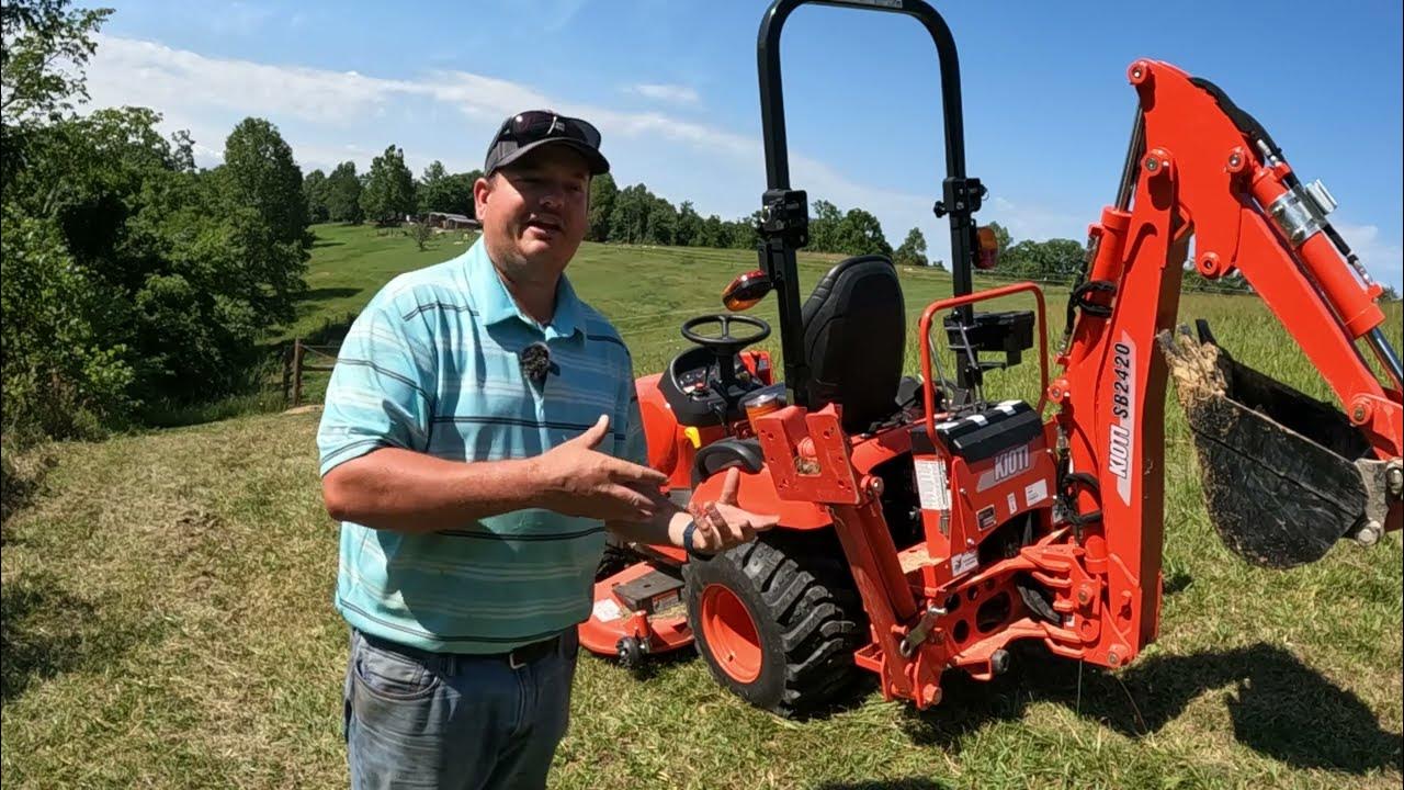 Kioti CS2520S Saves The Day! Digging Fence Post Holes With A Backhoe