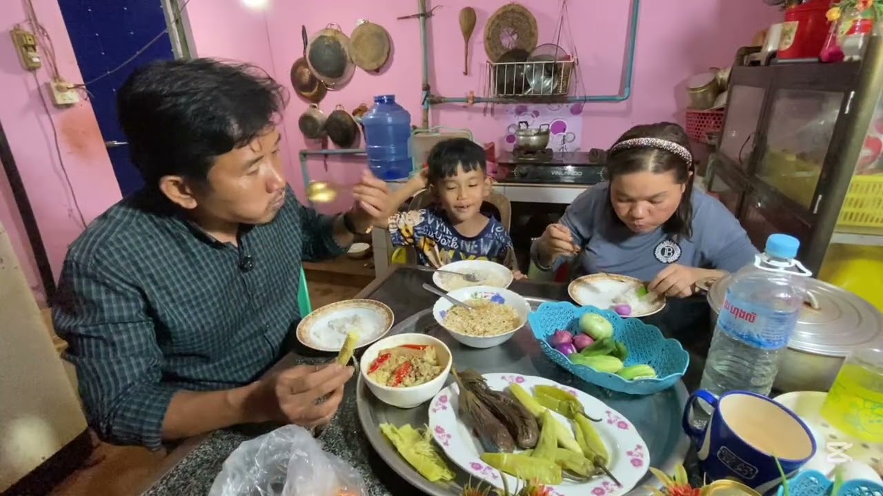 The amazing cooking of delicious food by a rural family EP01
