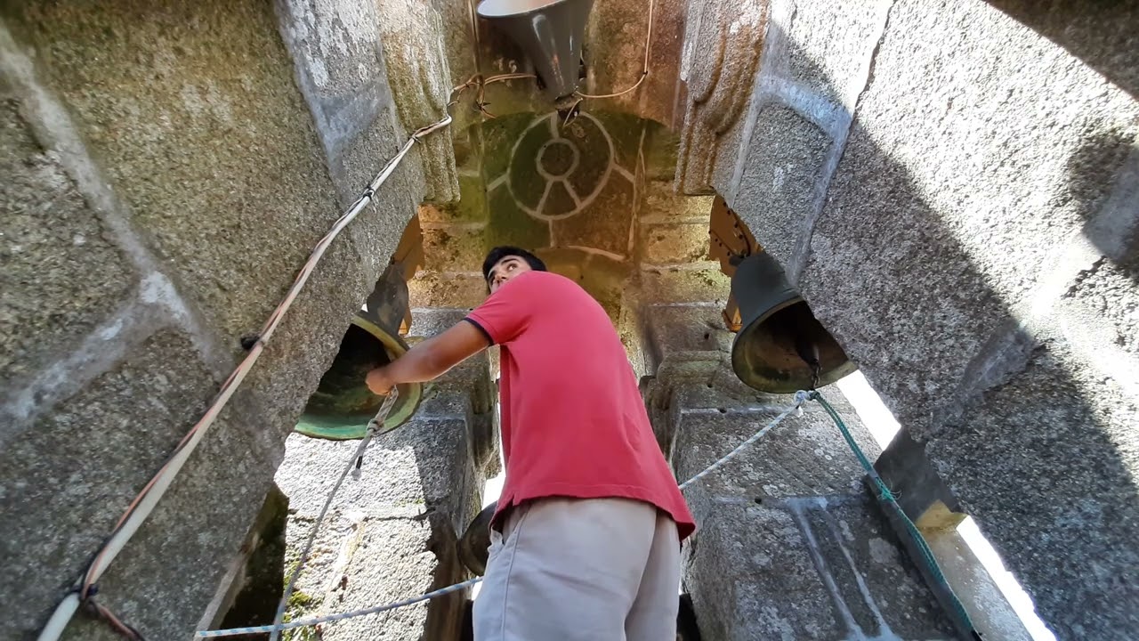 Repique entrada procesión Santiago Apóstol. Fiestas Patronales de Lampón 2022.