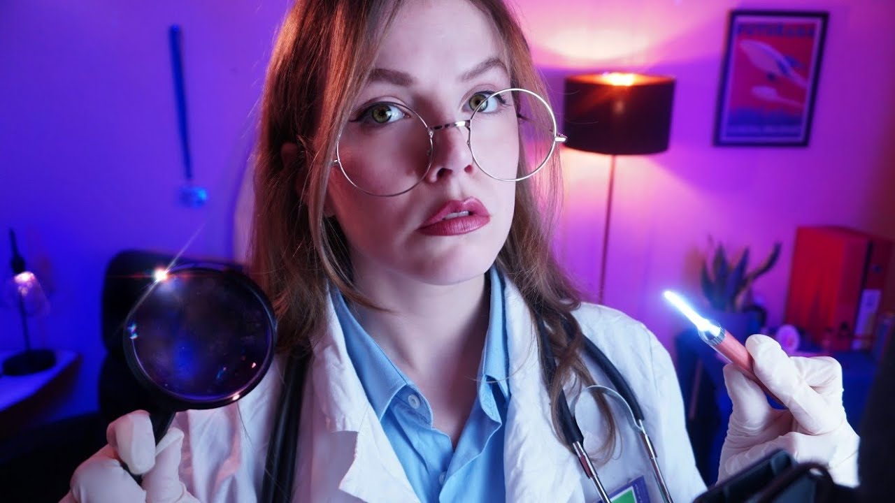 ASMR EXAMEN NERVIOS CRANEALES A ASTRONAUTA SALE MAL 👽