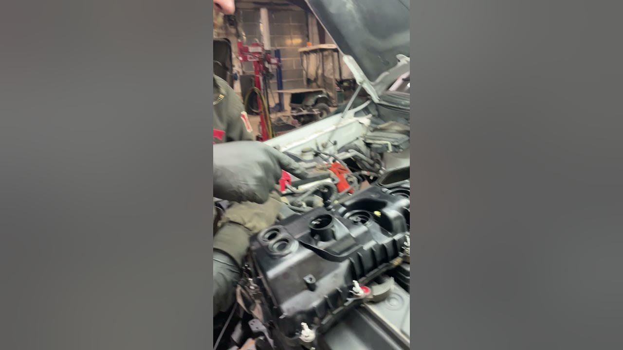 9mm 10mm bolts on 2014 f 150 ecoboost valve cover youtube