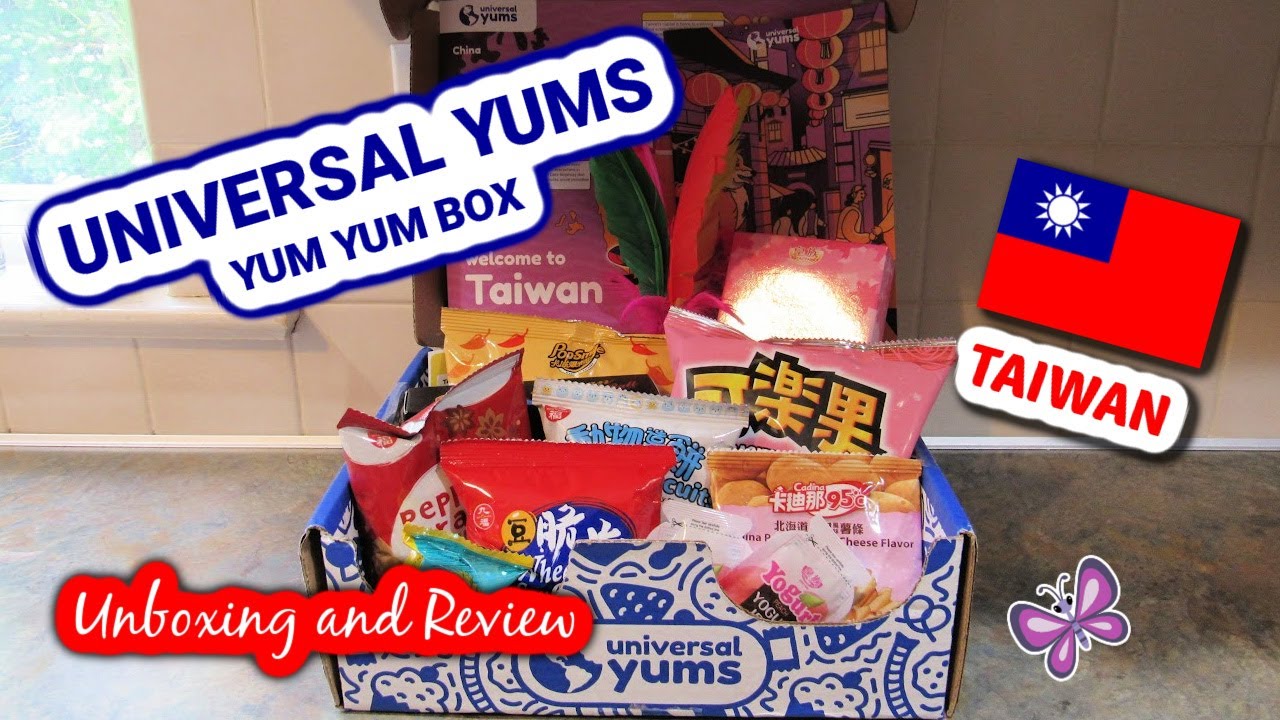 Taiwan UNIVERSAL YUMS Subscription Box Unboxing & Taste Test